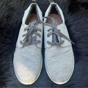 TOMS “Cabrillo” Canvas Sneakers